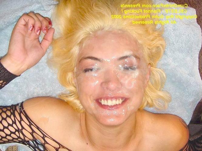 16P Blonde group messy facial