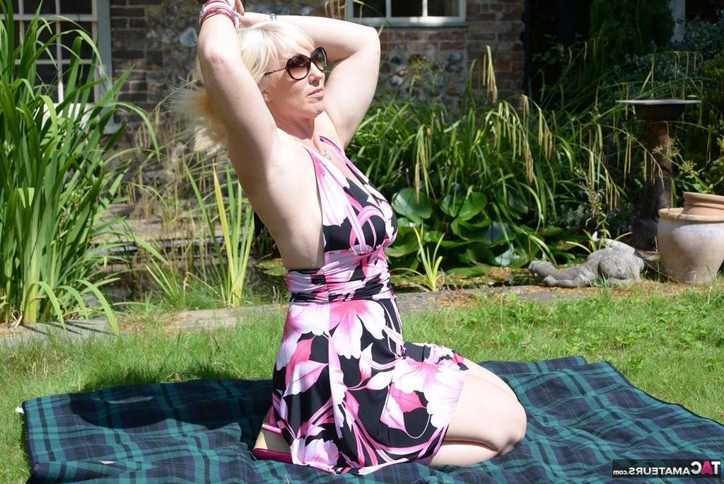 20P Such a hot day even my sun dress was too much to wear