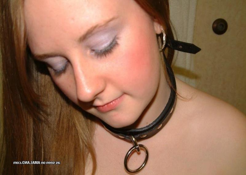 10P Chick with pierced tongue sucking her boyfriend's boner