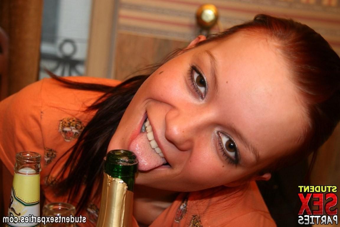 16P Redheaded stud wraps mouth around bottle and hard rod
