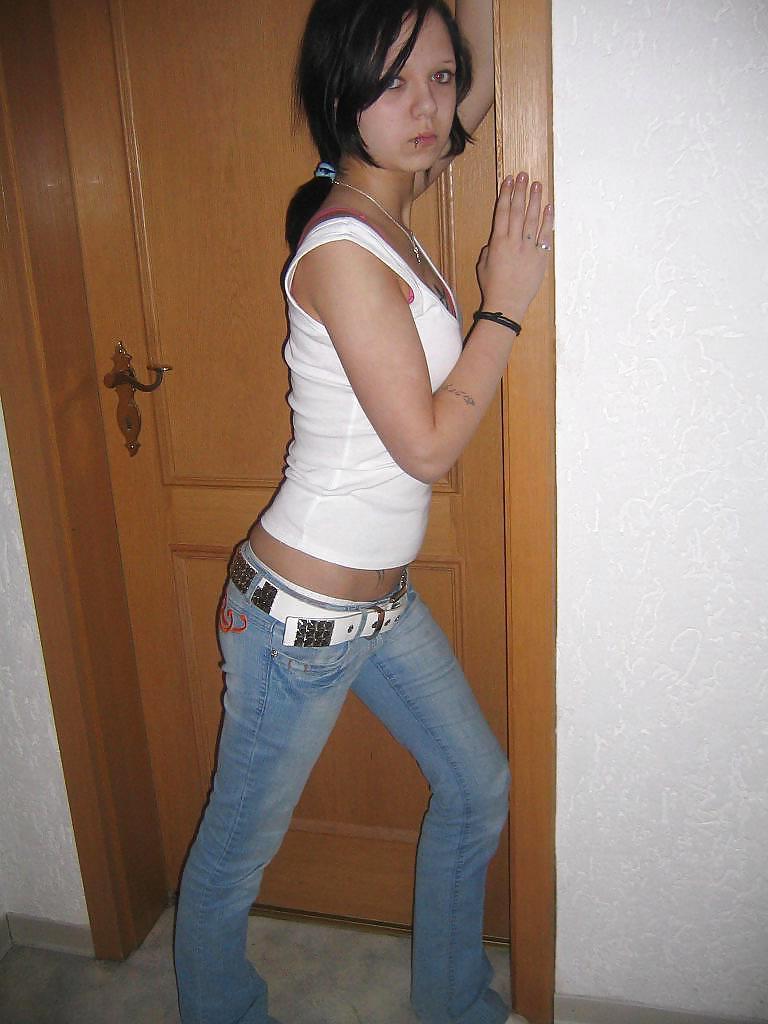 22P Cute tattoo teen