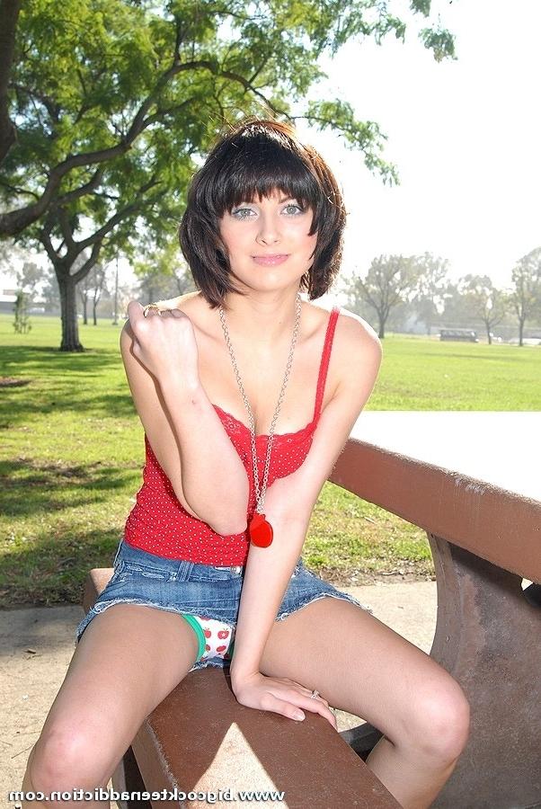 15P Big cock banging this hot chick