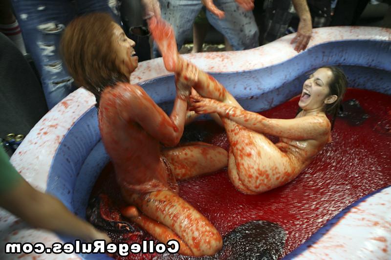 15P College teen girl is getting pounded by her newly boyfriend