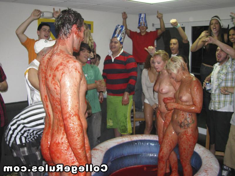 15P College teen girl is getting pounded by her newly boyfriend