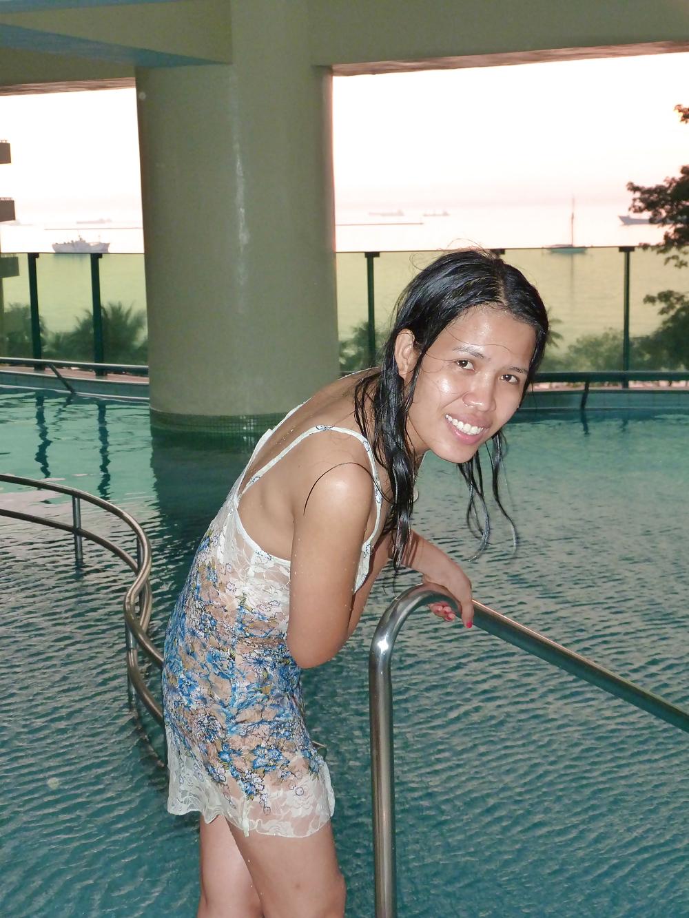 25P Im Pool Manila