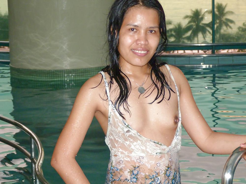 25P Im Pool Manila