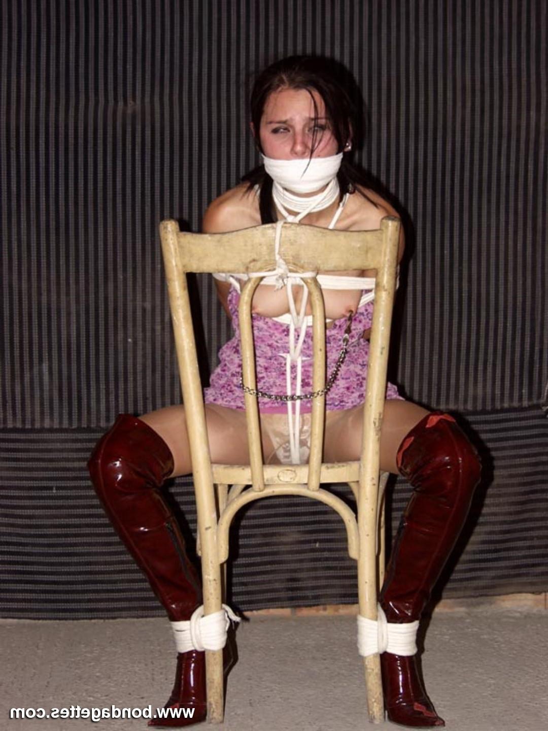 16P Amateur brunette subbie Ana is tied with ropes to a chair and th