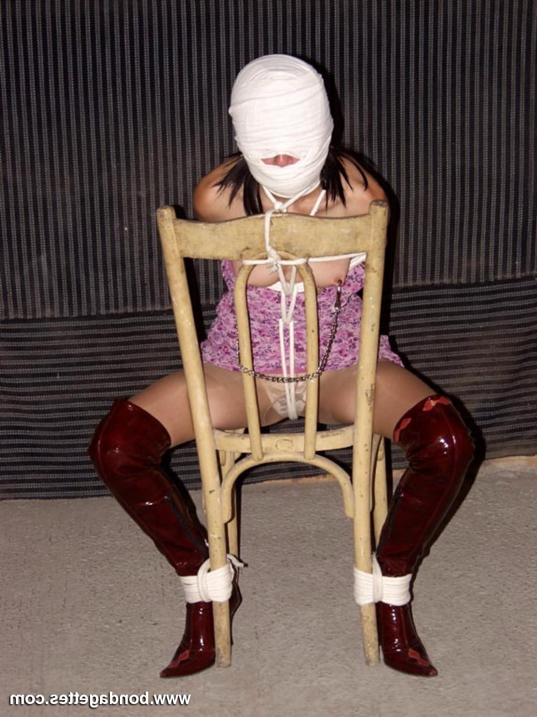 16P Amateur brunette subbie Ana is tied with ropes to a chair and th