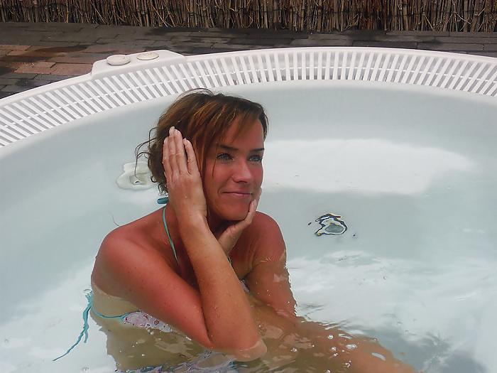 8P Horny mom from facebook