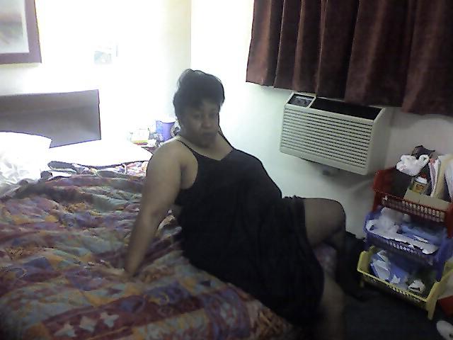 6P An Ex posing and sucking