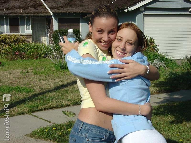 16P Awesome teen sucking cocks and having threesome