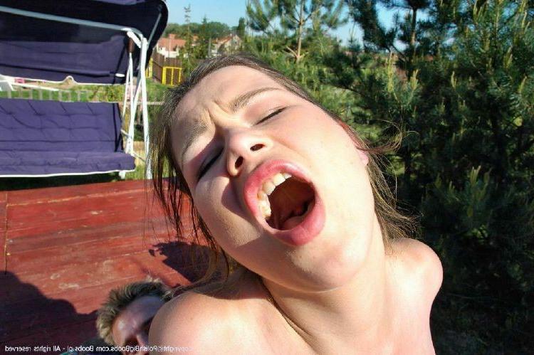 20P Polish girl with huge boobs fucking hard outdoor