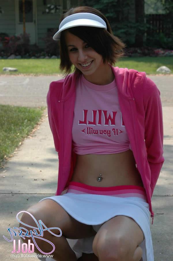 15P Alyssa doll flashes her tits while playing basketball