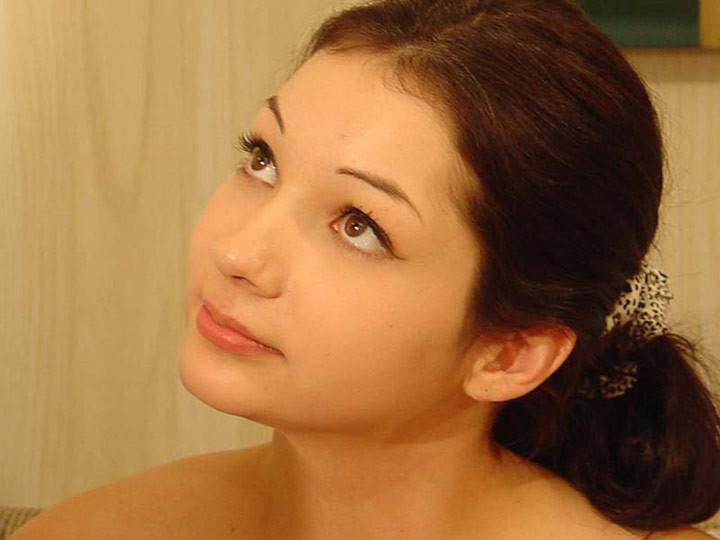 16P We convinced this gorgeous student to have some fun with us