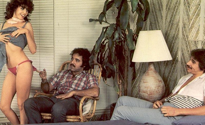 16P Ron Jeremy fucks a hairy slit in his early days
