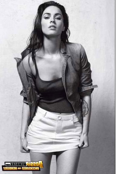 15P Megan Fox posing sexy and slutty in glamorous and paparazzi photos