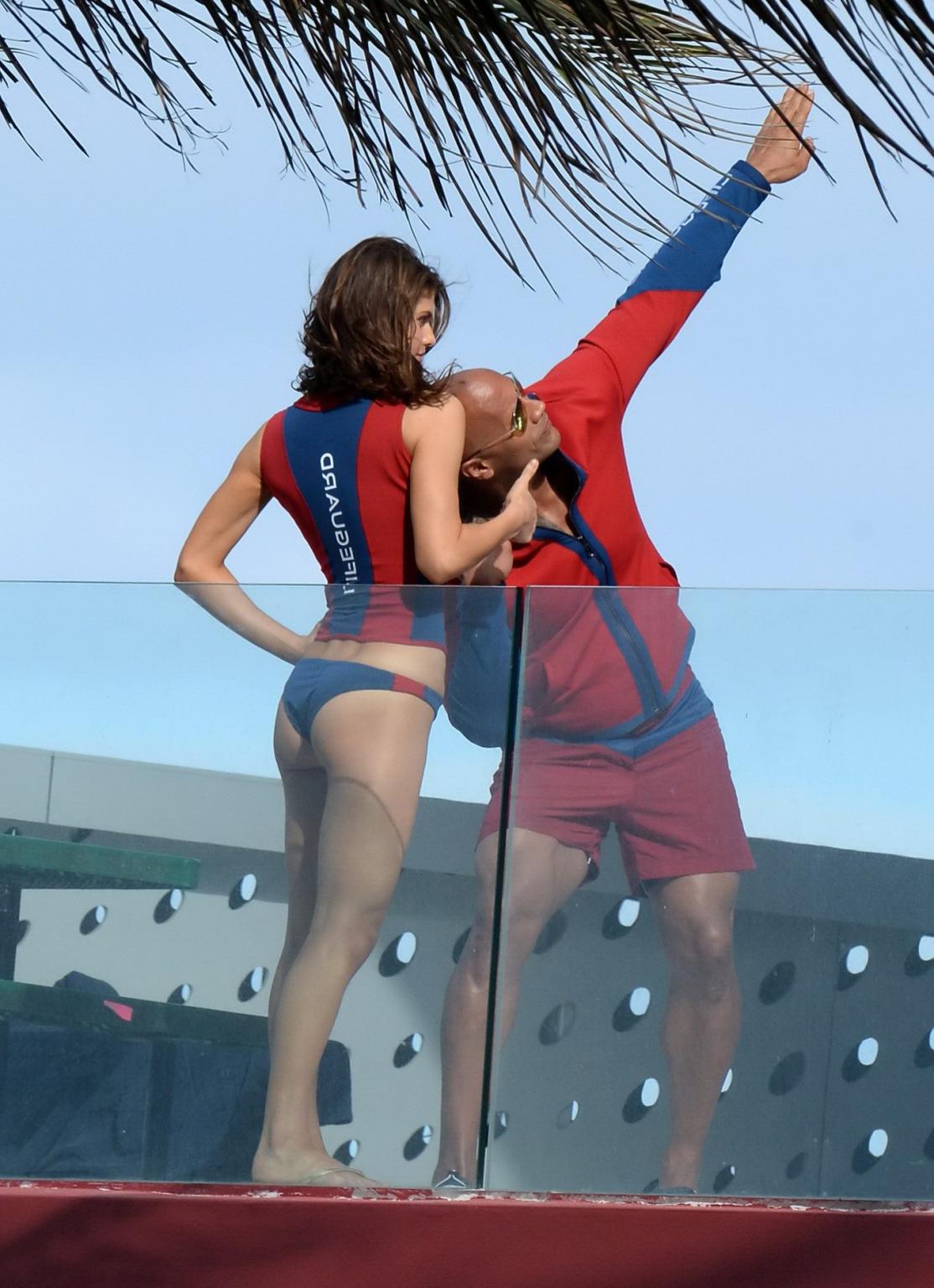 16P Alexandra Daddario displaying her hot bikini ass