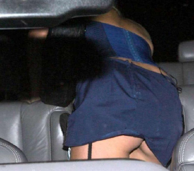 15P Only hottest celebrity oops pics