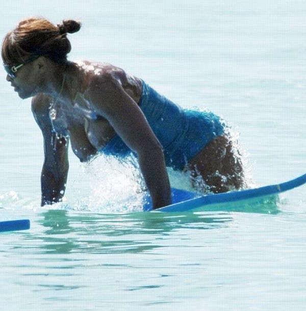 15P Just Sexy Celebrity Oops pics