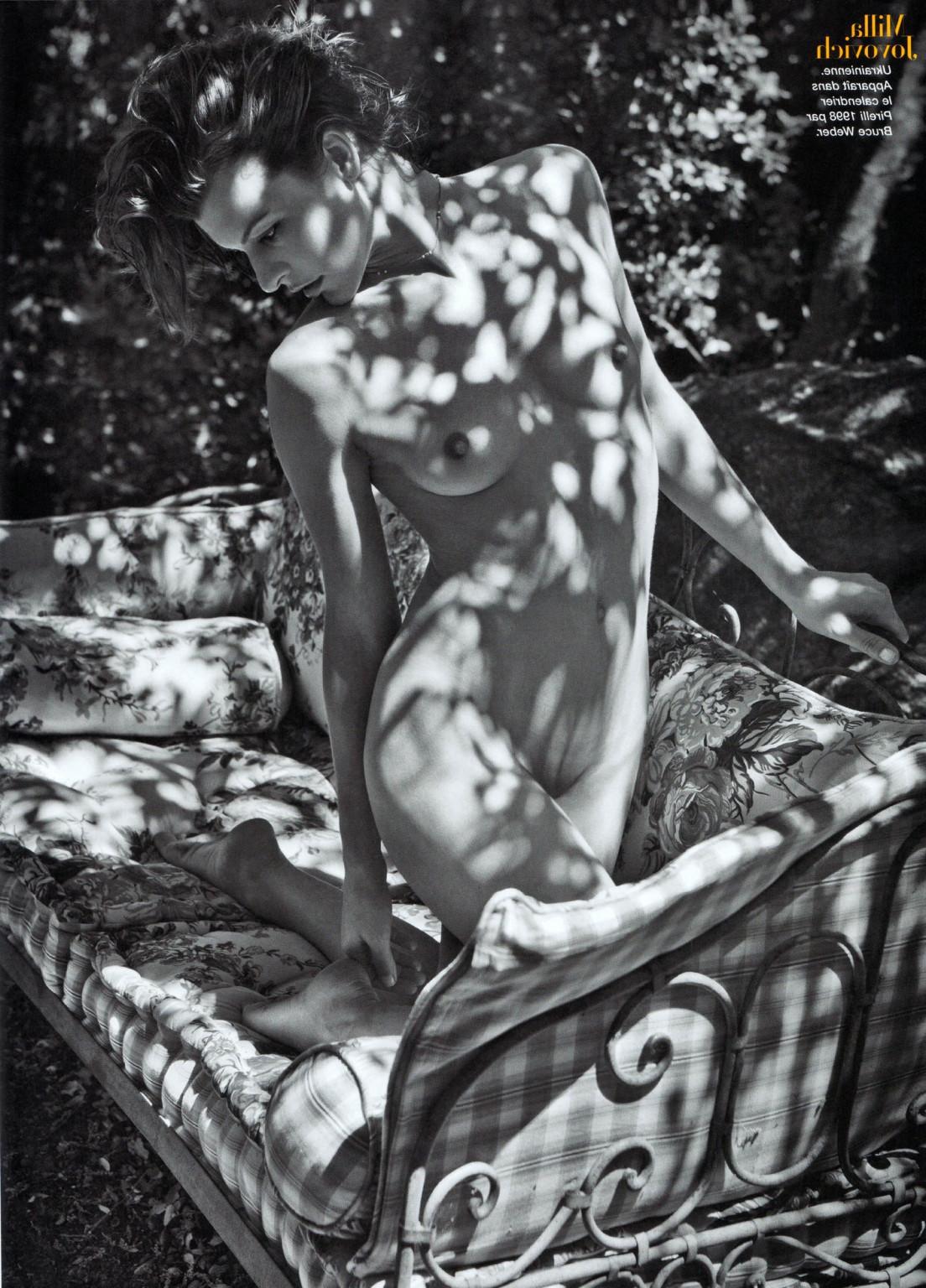 15P Milla Jovovich nude pictures