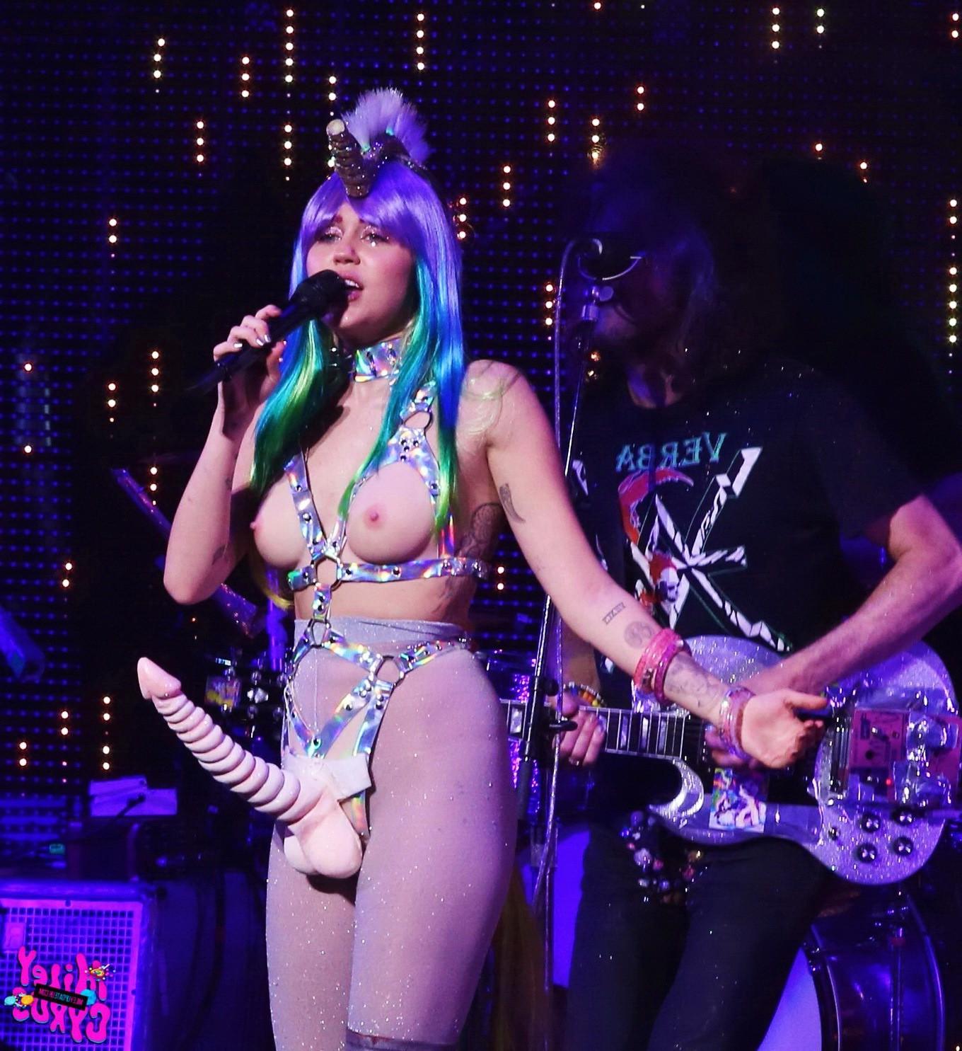 16P Miley Cyrus with plastic boobs vagina and huge dildo