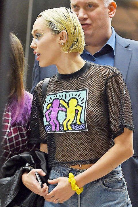 18P Just sexy uncensored celebrity nip slips pics