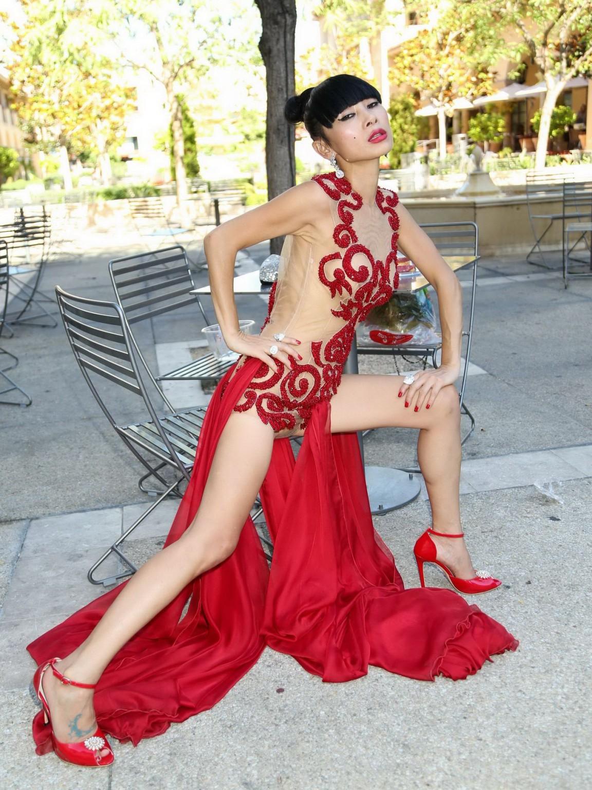 16P Bai Ling seethru showing boobs and hairy pussy outdoor