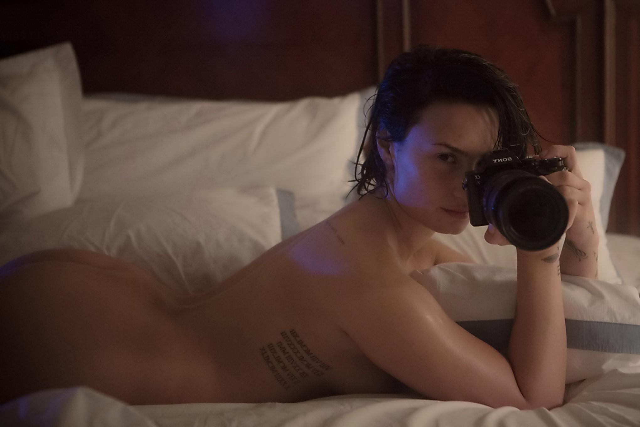 16P Demi Lovato fully naked showing ass hole