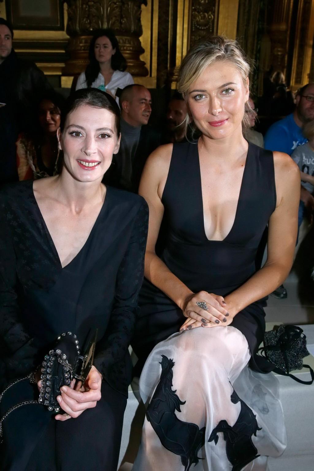16P Maria Sharapova braless showing huge cleavage in Paris