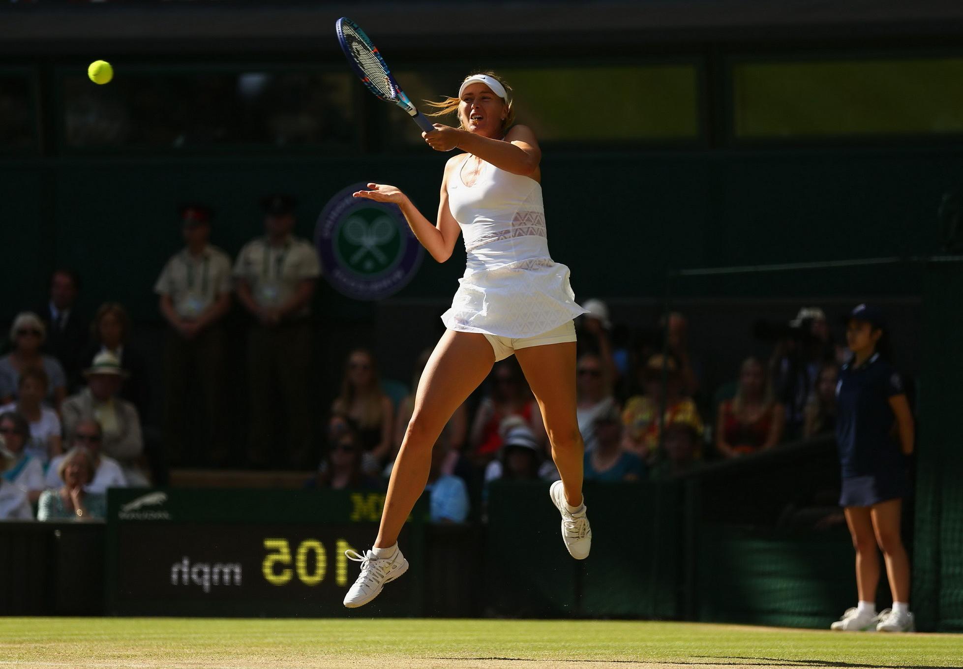 16P Maria Sharapova flashing her white panties at the Wimbledon
