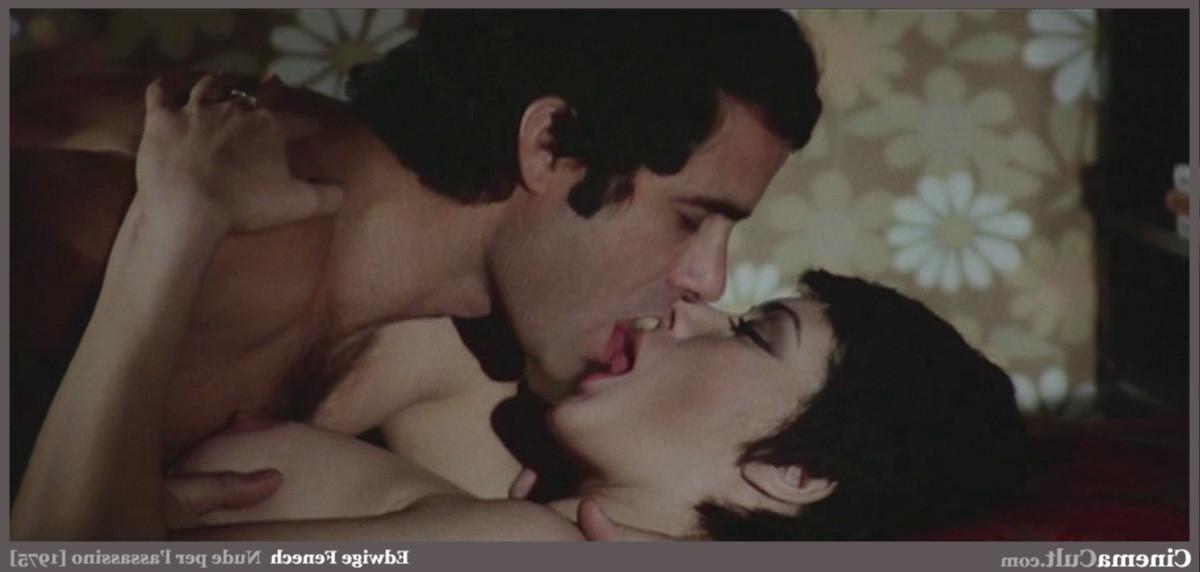 16P Cult actress Edwige Fenech nude from an italian movie