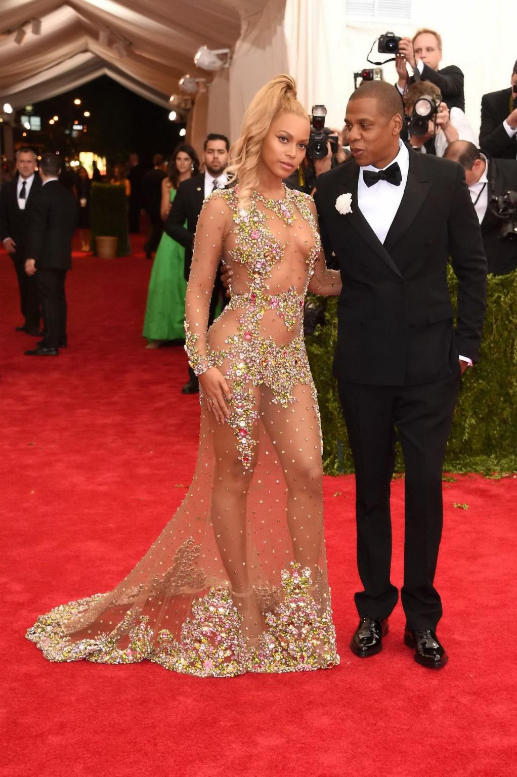 16P Beyonce braless and pantyless wearing transparent maxi dress at China Through Th