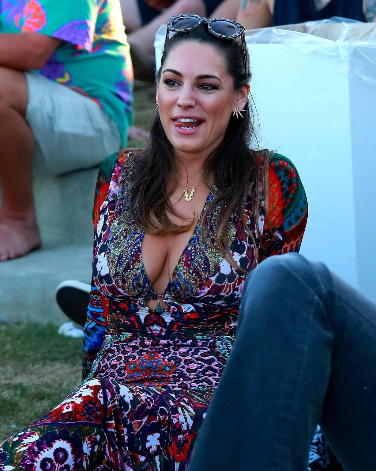 16P Kelly Brook braless flaunting her melons at Coachella Festival in Indio