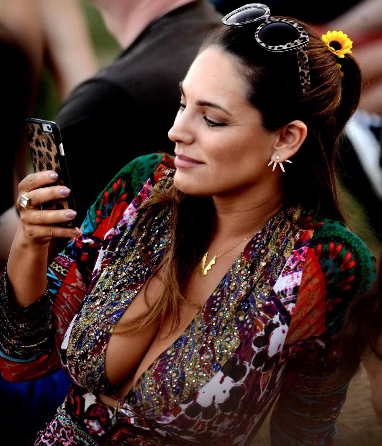 16P Kelly Brook braless flaunting her melons at Coachella Festival in Indio