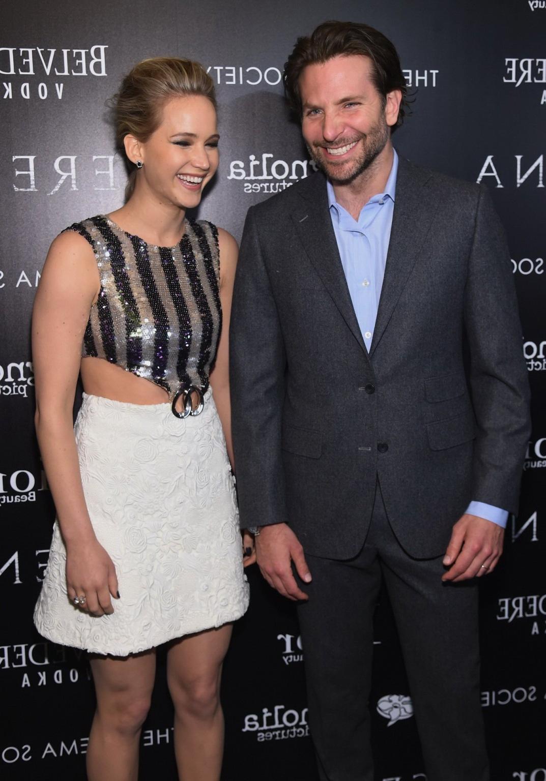 16P Jennifer Lawrence busty and leggy wearing revealing mini dress at Serena screeni