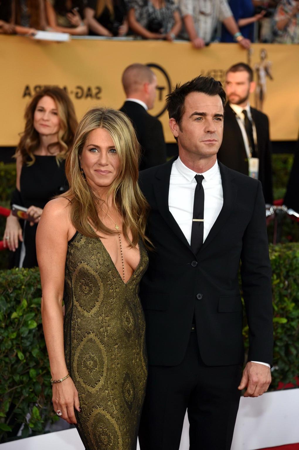 16P Jennifer Aniston showing huge cleavage at the 21st Annual Screen Actors Guild Aw