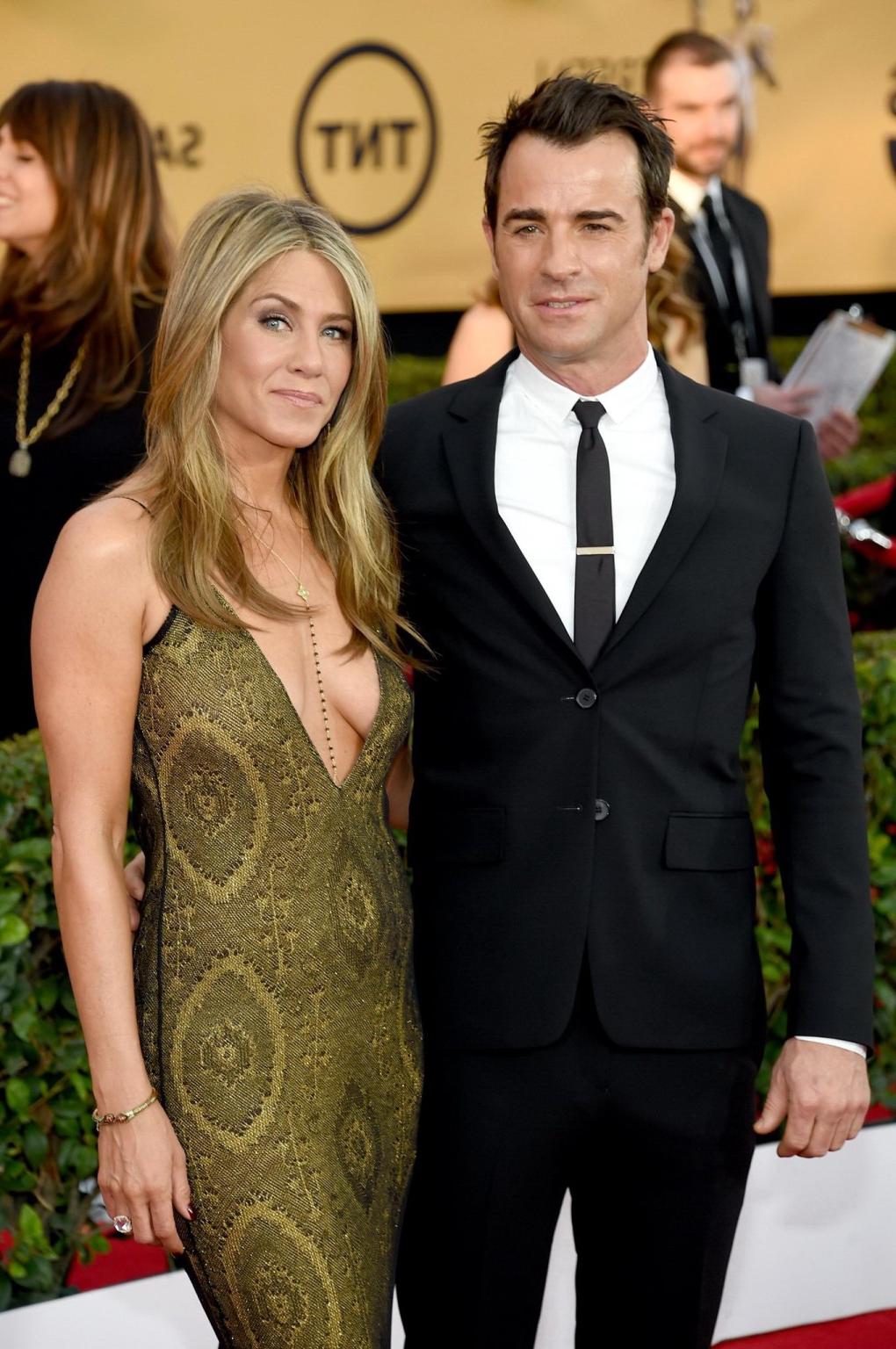 16P Jennifer Aniston showing huge cleavage at the 21st Annual Screen Actors Guild Aw