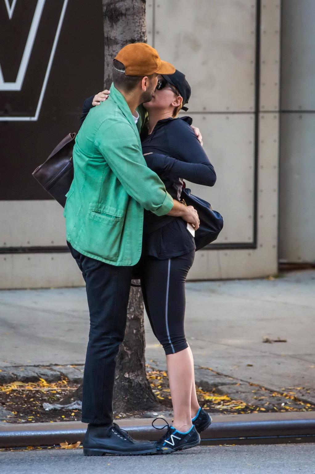 13P Scarlett Johansson in black leggings getting ass groped while make out in NYC