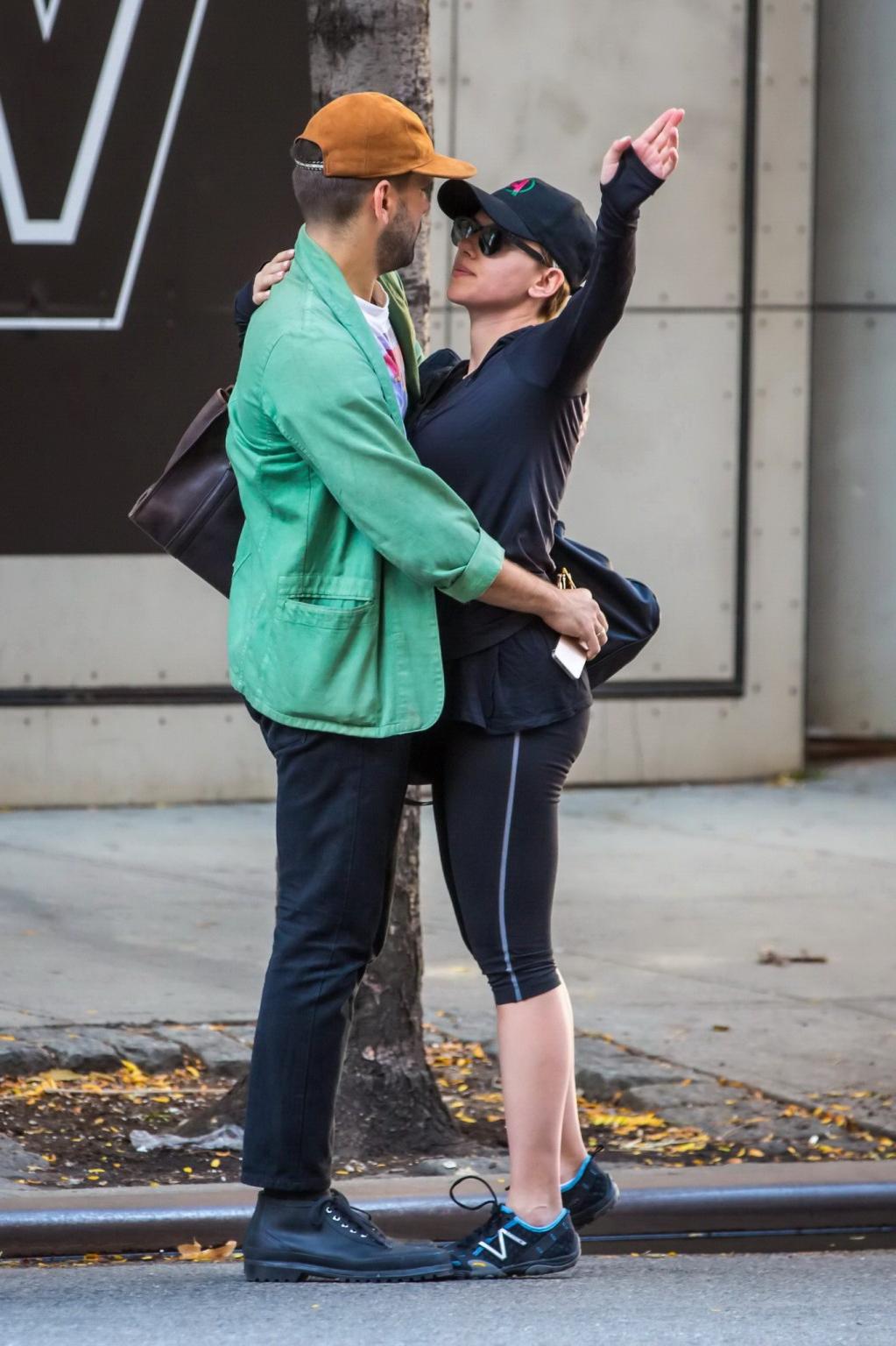 13P Scarlett Johansson in black leggings getting ass groped while make out in NYC