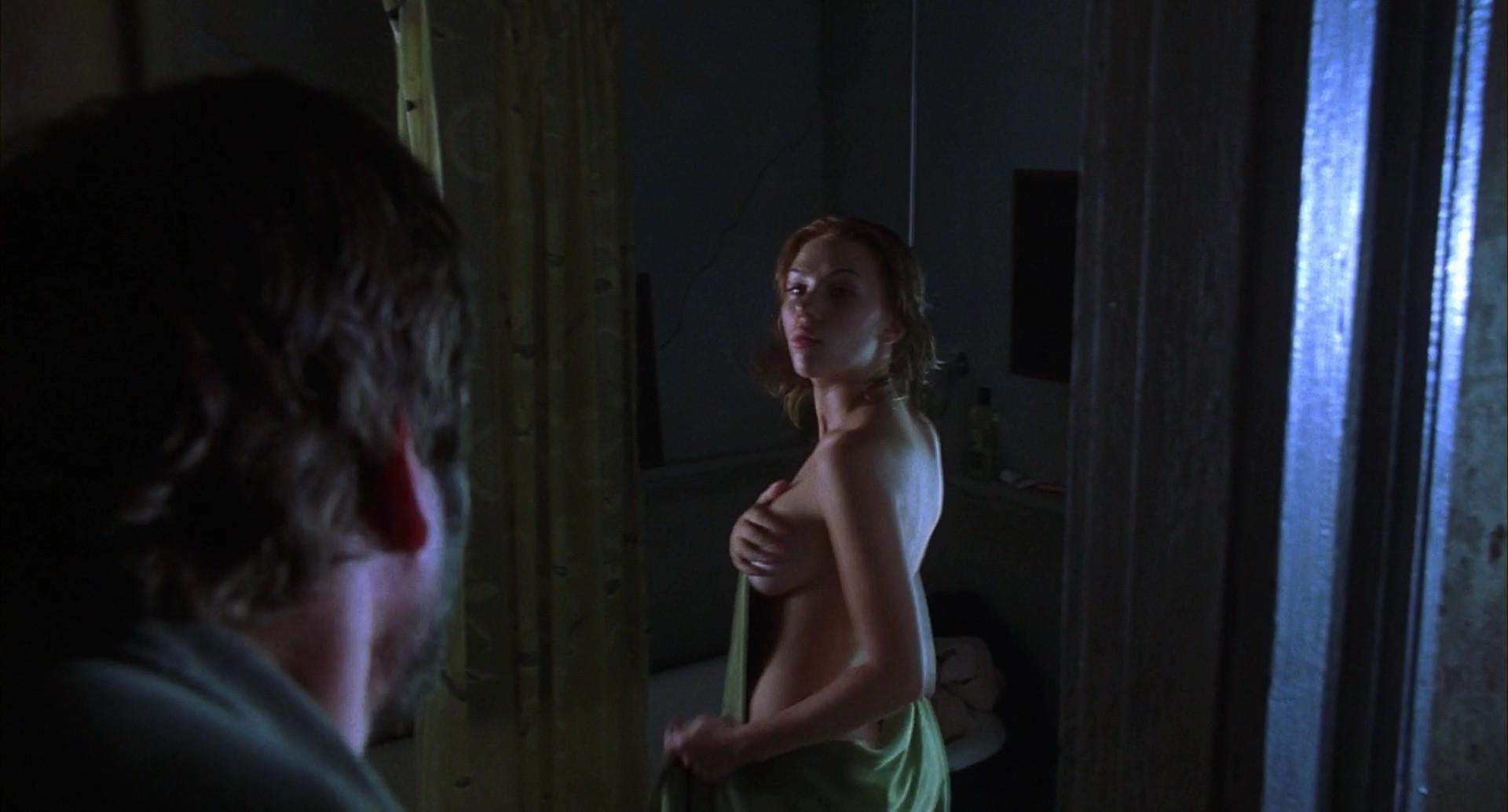 15P Scarlett Johansson  see her perfect nude tits and ass