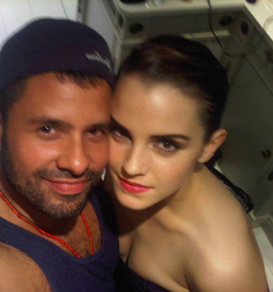 15P Emma Watson  nipple slips and other sexy paparazzi pictures