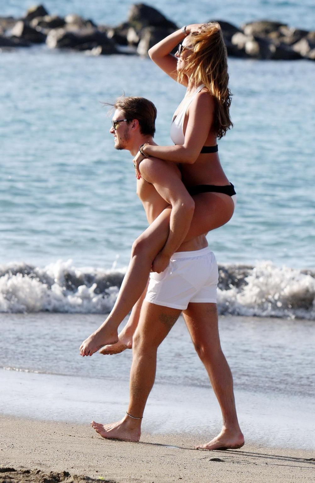 16P Ferne McCann humping her boyfriend and getting groped on a beach in Tenerife Spa