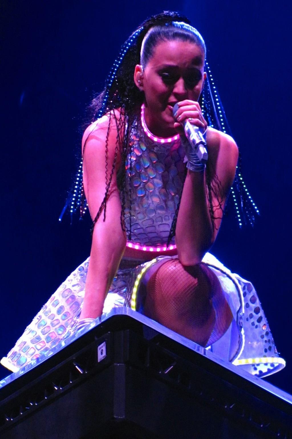 16P Katy Perry upskirt on stage at the Prismatic tour in Belfast