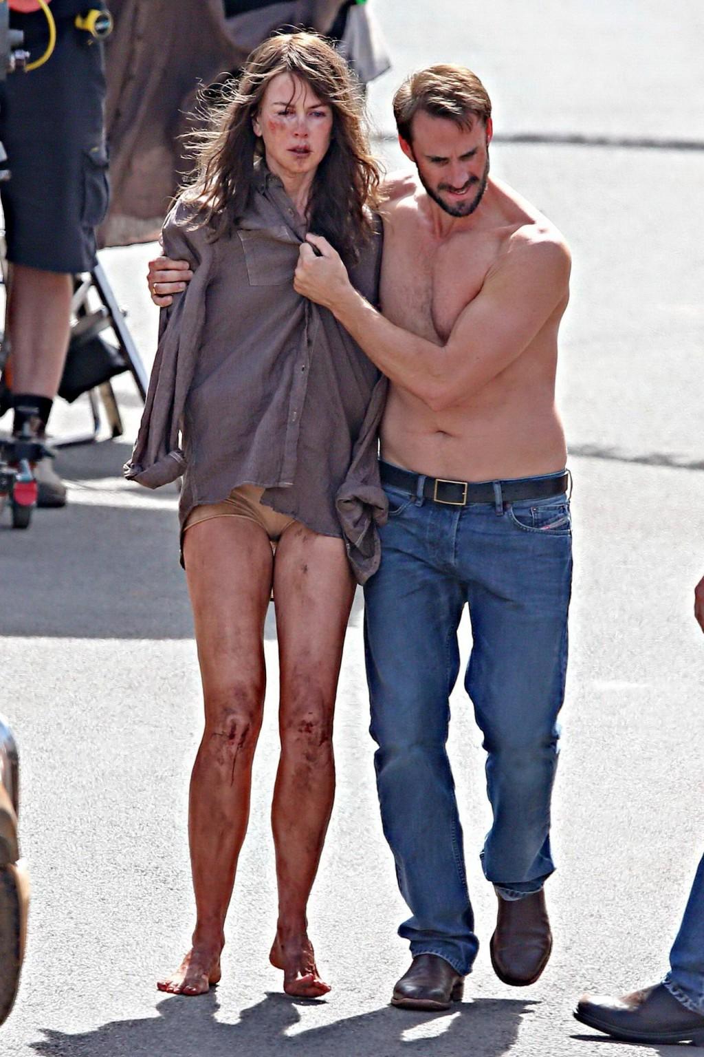16P Nicole Kidman all dirty wearing panties and shirt on the Strangerland set in Can