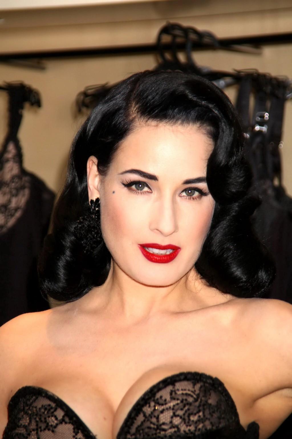 16P Dita von Teese showing huge cleavage at her lingerie line launch in NYC