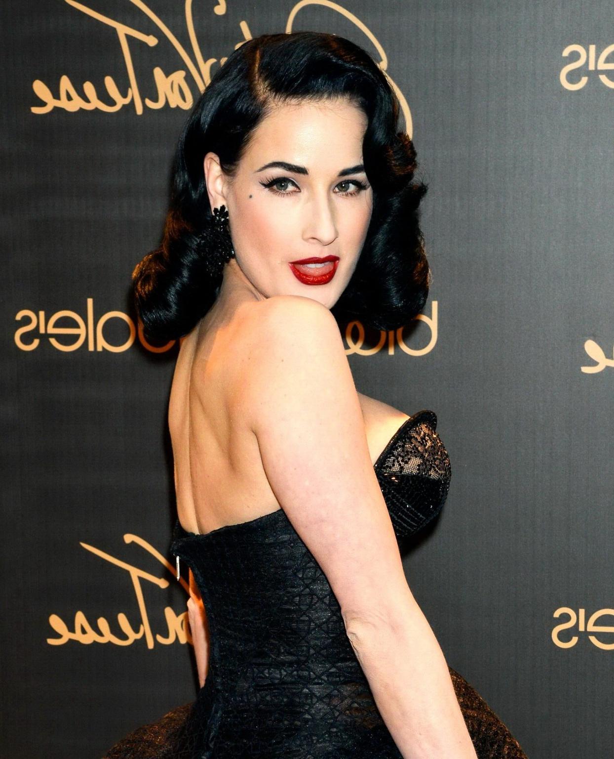 16P Dita von Teese showing huge cleavage at her lingerie line launch in NYC
