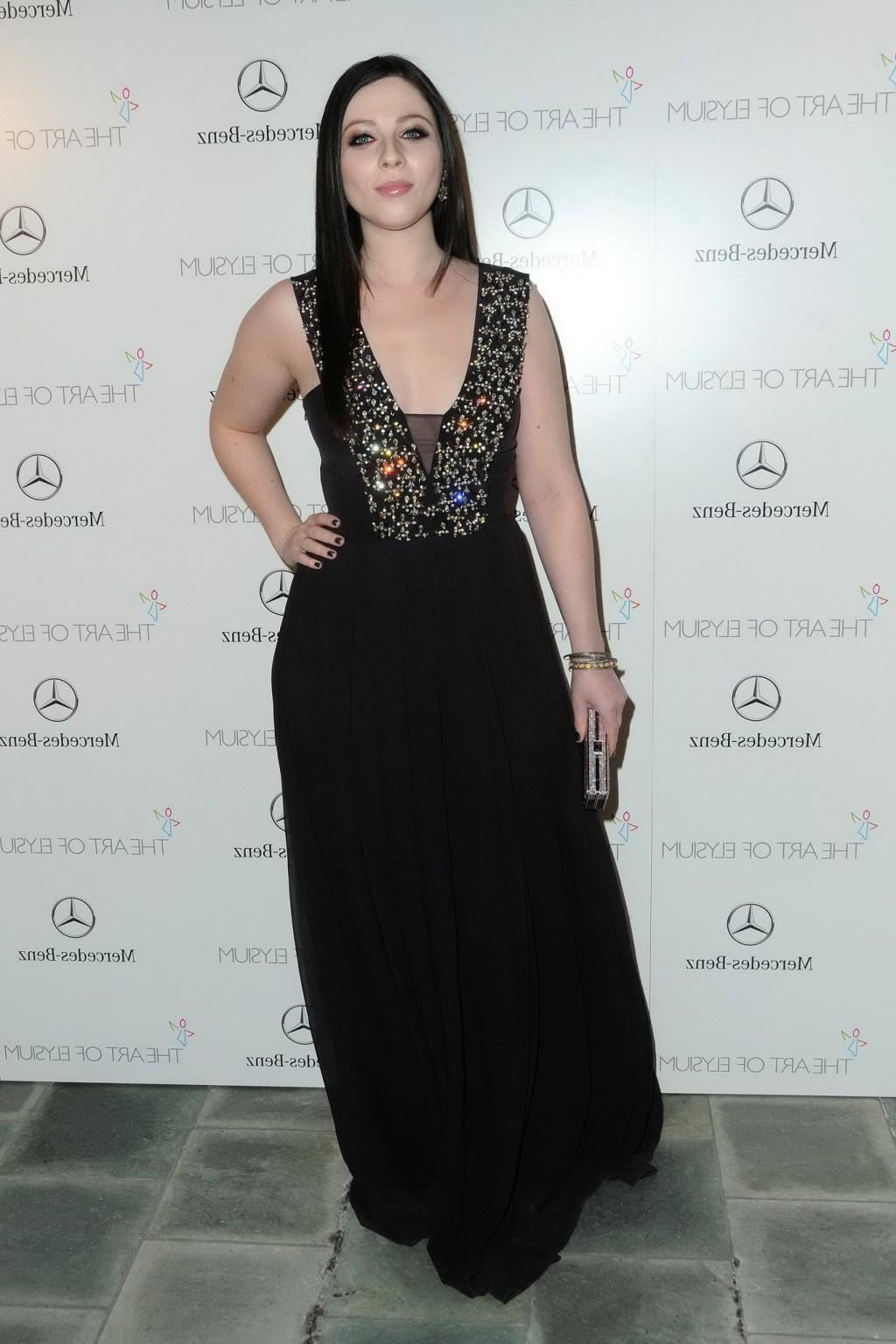 16P Michelle Trachtenberg braless showing big cleavage at 2014 Art of Elysium 7th An