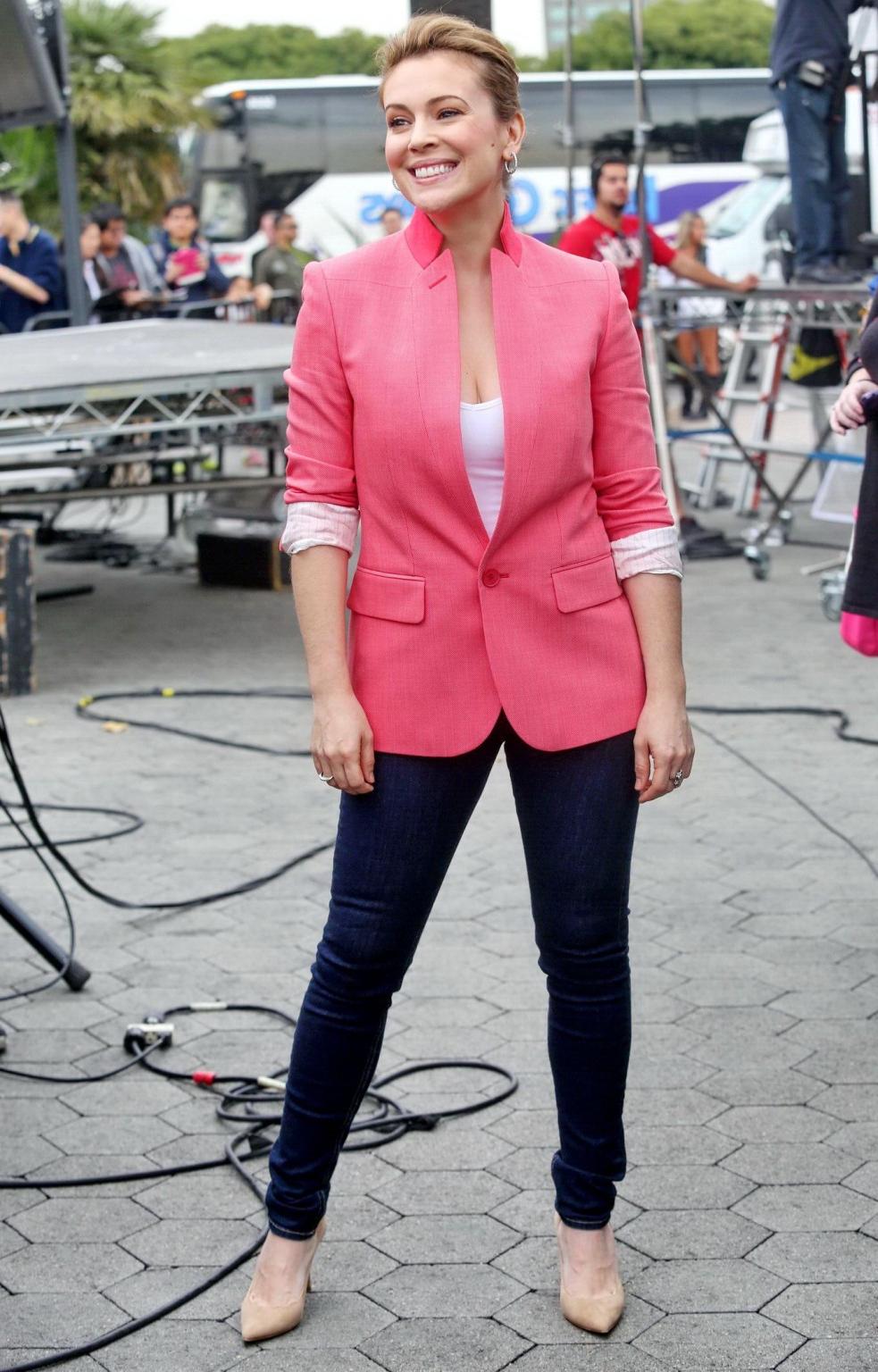 16P Alyssa Milano showing huge cleavage on the set of 'Extra' at The Grove in LA