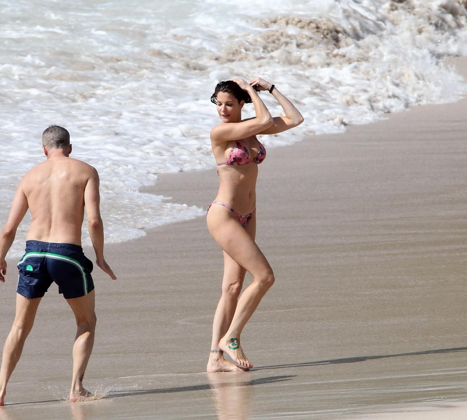 16P Stephanie Seymour wearing skimpy floral bikini at the beach in St.Barts