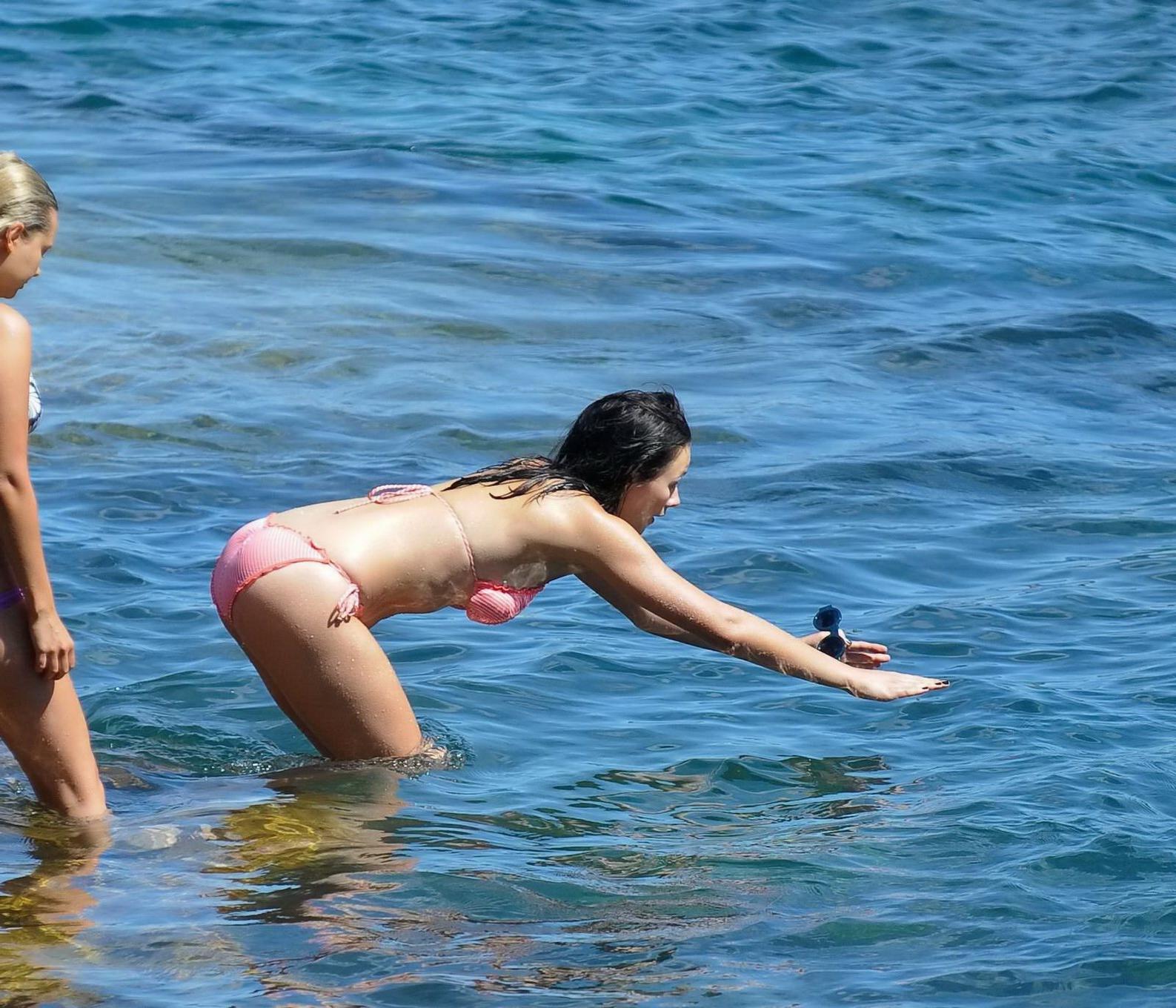 16P Demi Harman showing off her curvy body in a striped red bikini at the beach in S
